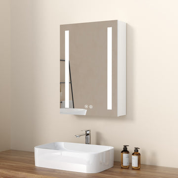 Spiegelschrank mit LED-Beleuchtung, Steckdose & Soft-Close, 1 Tür links angeschlagen