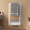 Badheizkörper mit Mittelanschluss zur vertikalen Montage, ideal als Handtuchtrockner