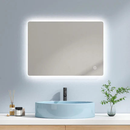 Echteckiger Badspiegel mit integrierter LED-Beleuchtung