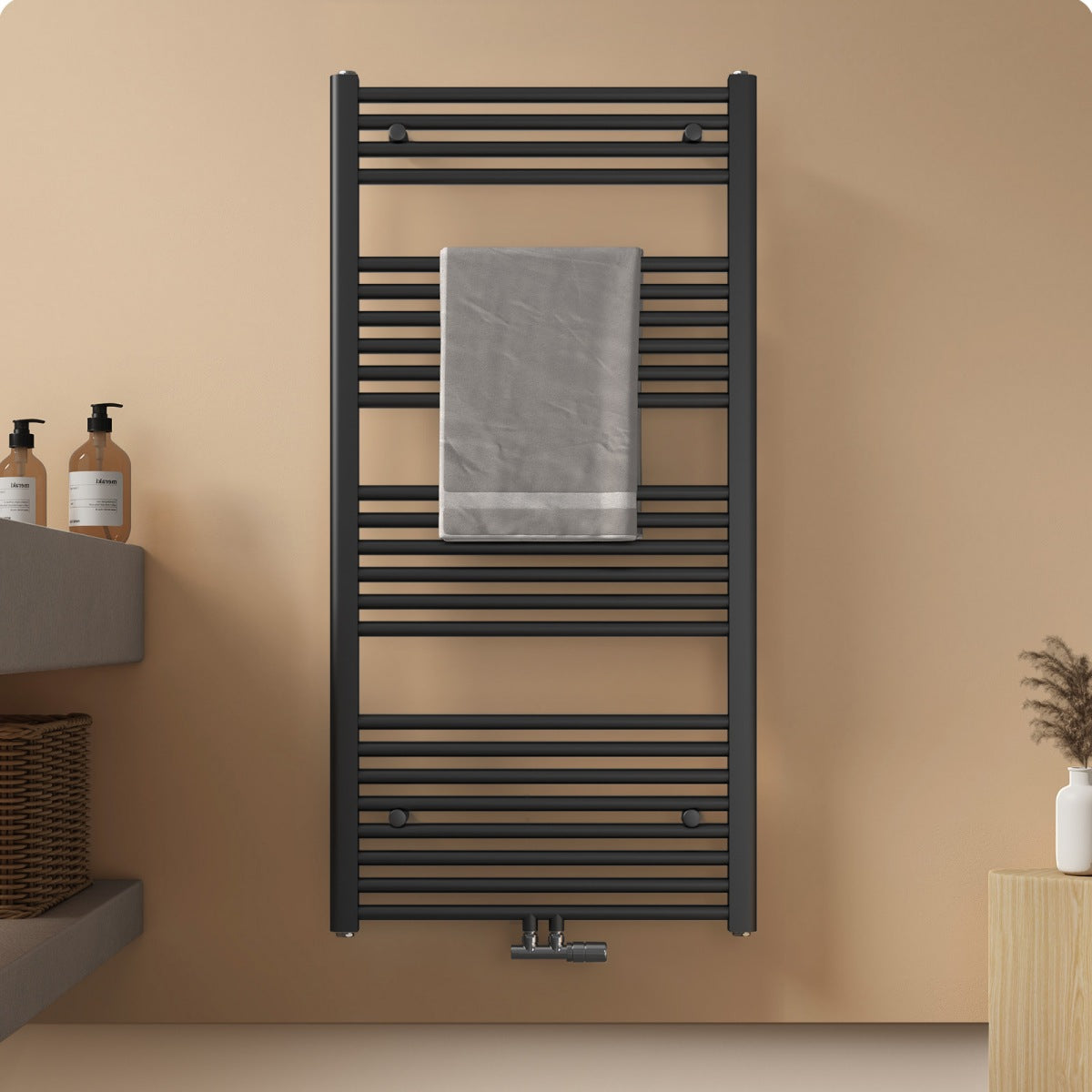 Badheizkörper mit Mittelanschluss zur vertikalen Montage, ideal als Handtuchtrockner