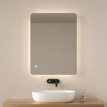 Echteckiger Badspiegel mit integrierter LED-Beleuchtung