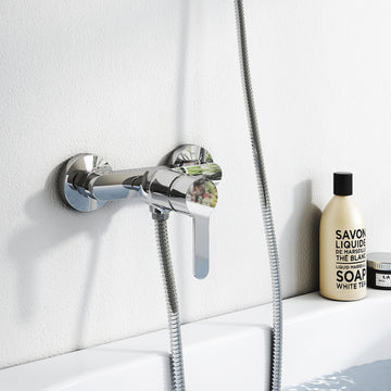 EMKE „F03" Wannenarmatur Einhand-Brausearmatur aus hochwertigem Chrom, Badarmatur mit Einhebelmischer, Wandmontage, für Dusche/Badezimmer