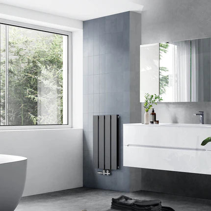 Vertikaler Design-Heizkörper mit effizienter Wärmeleistung