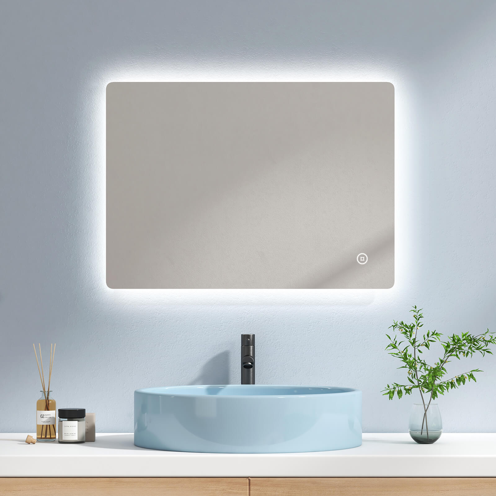 Echteckiger Badspiegel mit integrierter LED-Beleuchtung